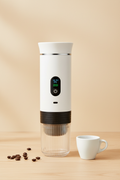 Espresso machine blanche - lifestyle